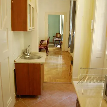 Guest house Symphony